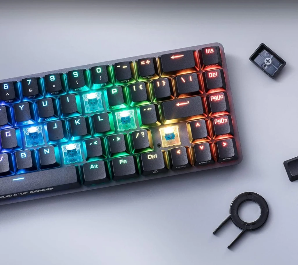 Wireless gaming keyboard